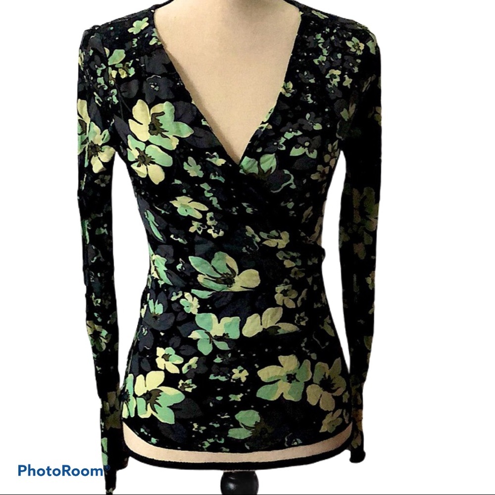 Banana Republic Floral Surplice Wrap Top Size XS Long Sleeve Black Green